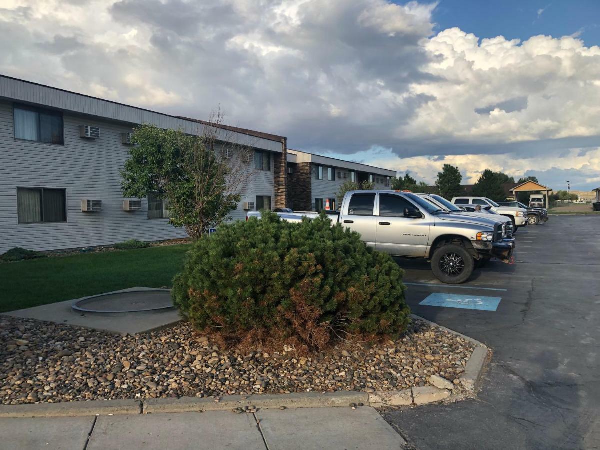 Oyo Hotel Glendive - Yellowstone River Exterior foto